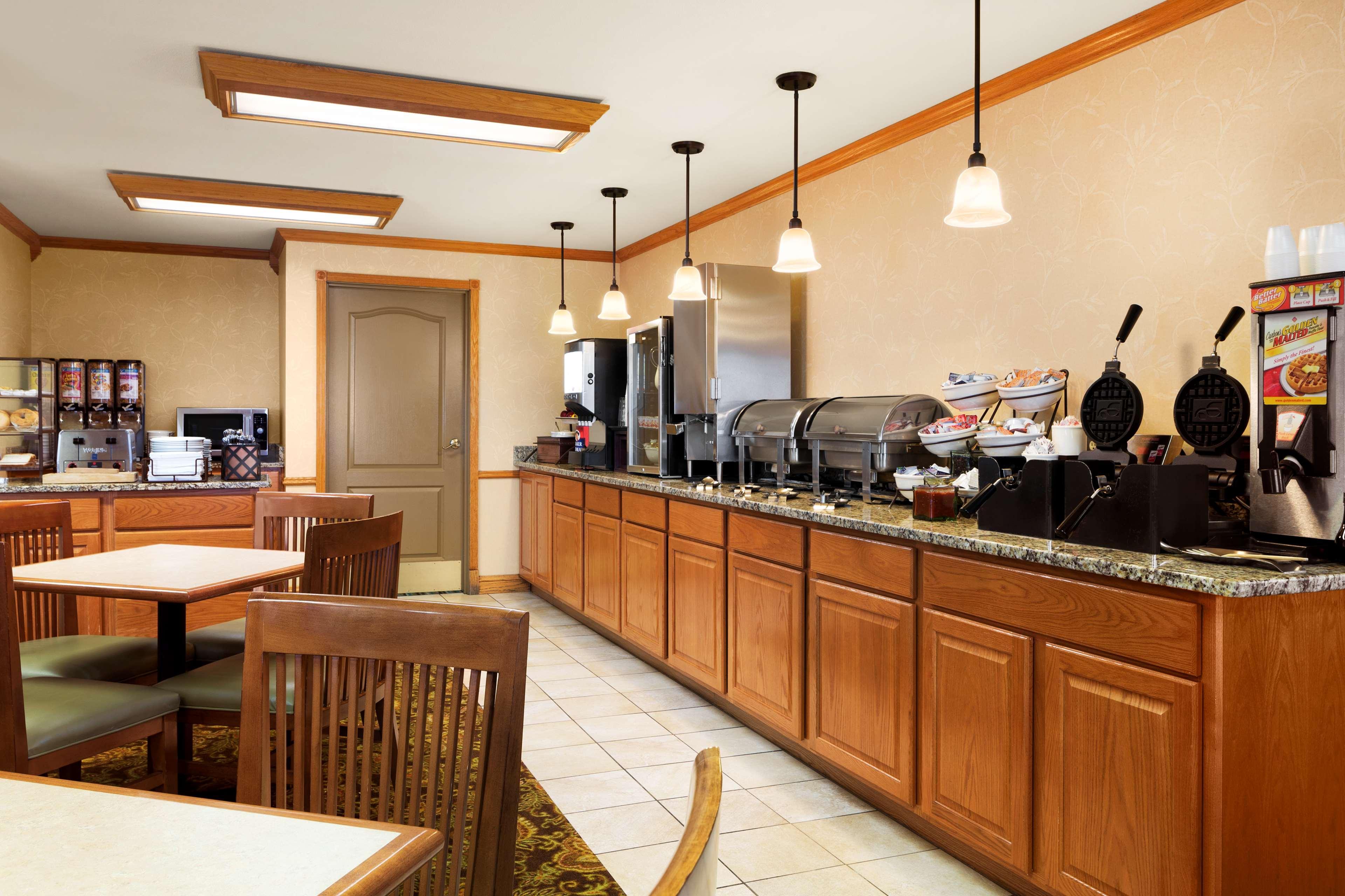 Country Inn & Suites By Radisson Kenosha - Pleasant Prairie 외부 사진