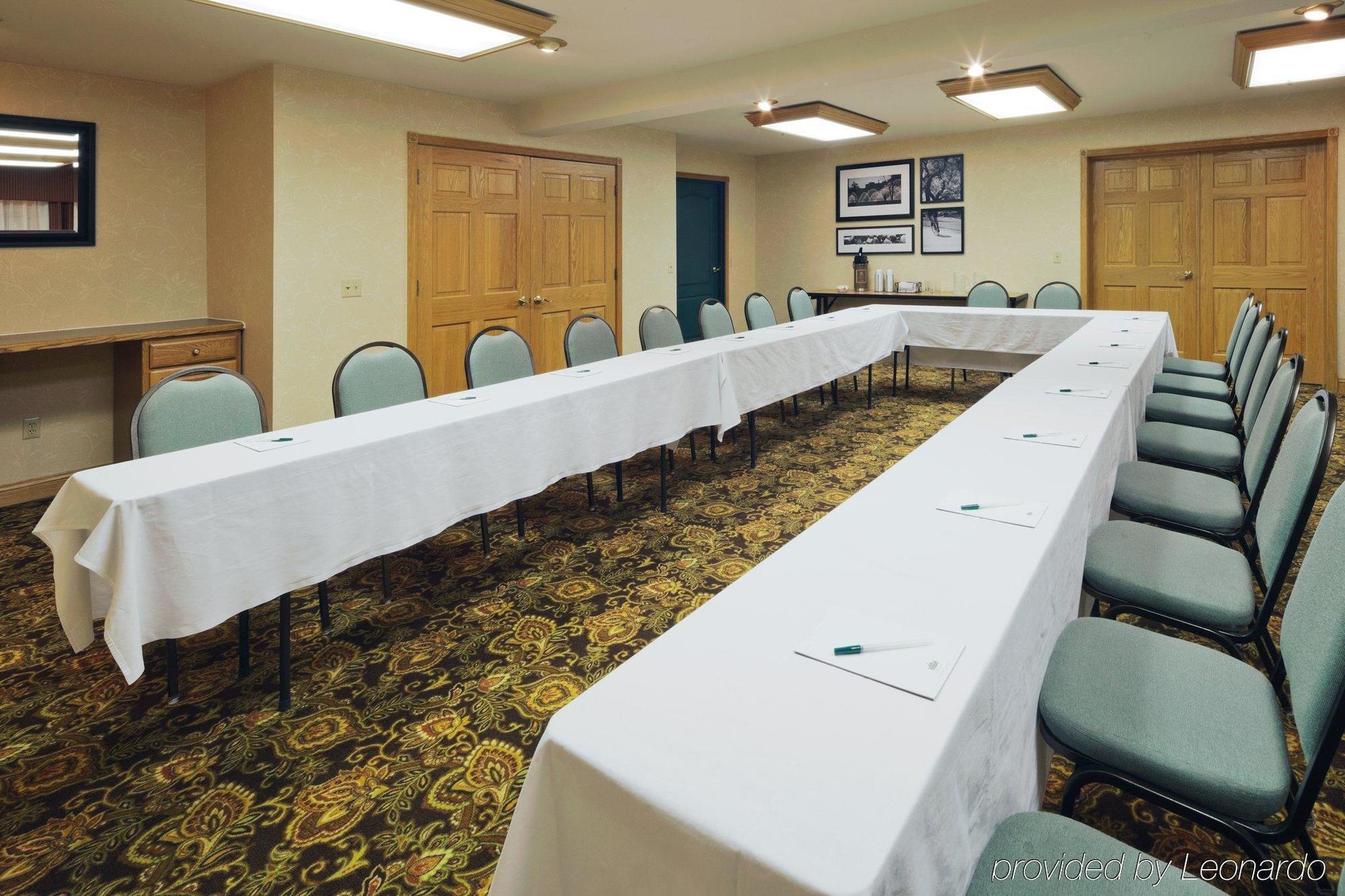 Country Inn & Suites By Radisson Kenosha - Pleasant Prairie 사업 사진